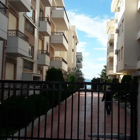 شقة Springwater Bay فلورا